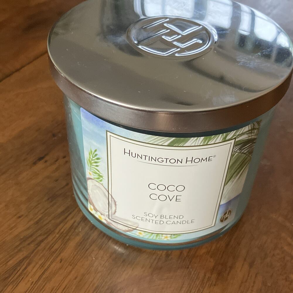 Huntington Home Coco Cove 3-Wick Scented Candle 14 oz ALDI Limited Edition NEW